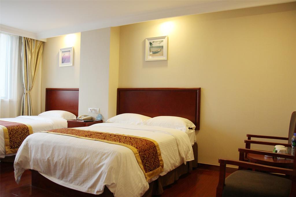 Greentree Inn Hainan Haikou Hainan College Of Vocation And Technique Jinniu Road Business Hotel מראה חיצוני תמונה